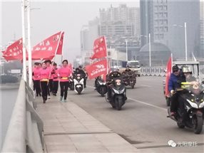 http://www.chmotor.cn/uploads/image/009bc6aa93fb7b9f7665e1f189f3b574.jpg