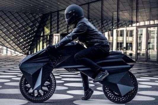 全球第一俩3D打印的摩托车,科技感十足,网友:上路查吗?